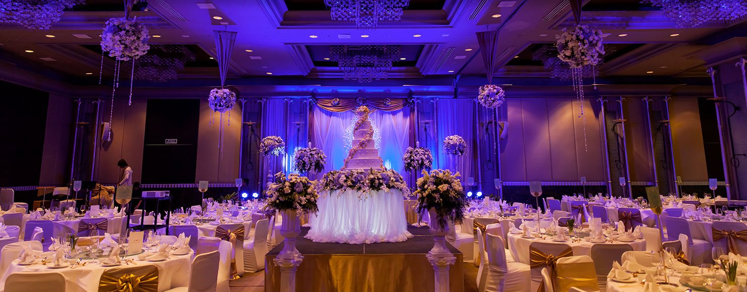 What Is The Difference Between Corporate Events And Wedding Planning?
