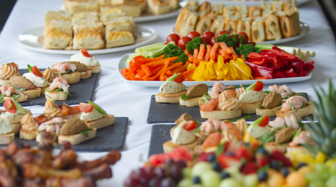 Use These Amazing Party Catering Ideas For Easy Event Management