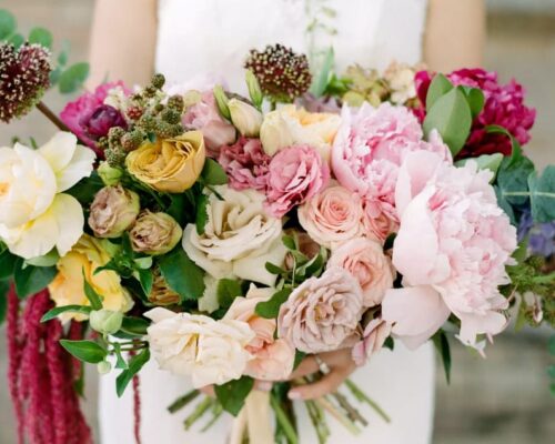 The Perfect Petals: Unveiling Exquisite Wedding Bouquets