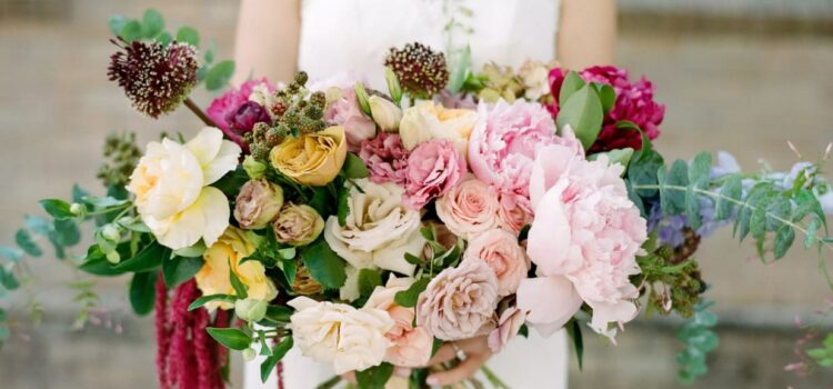 The Perfect Petals: Unveiling Exquisite Wedding Bouquets